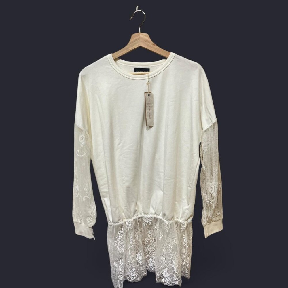 Mustard seed top with lace sleeve size medium